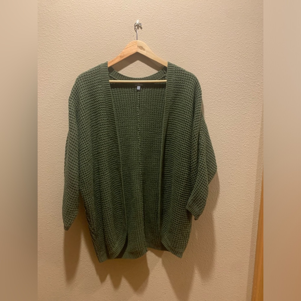 Charlotte Russe Womrns cardigan
